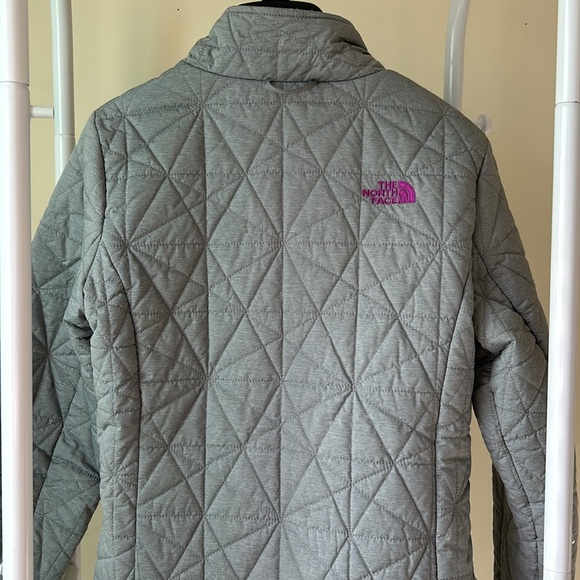 North Face Tamburello Grey Lightweight Women’s Puffer Jacket - Picture 10 of 11